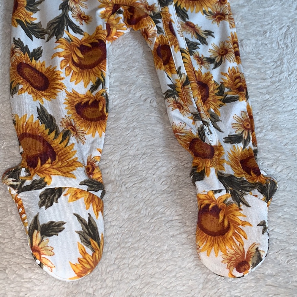 NWT Angel Dear Sunflowers Yellow Brown Footie One Piece 6-9M Bamboo - Picture 5 of 9